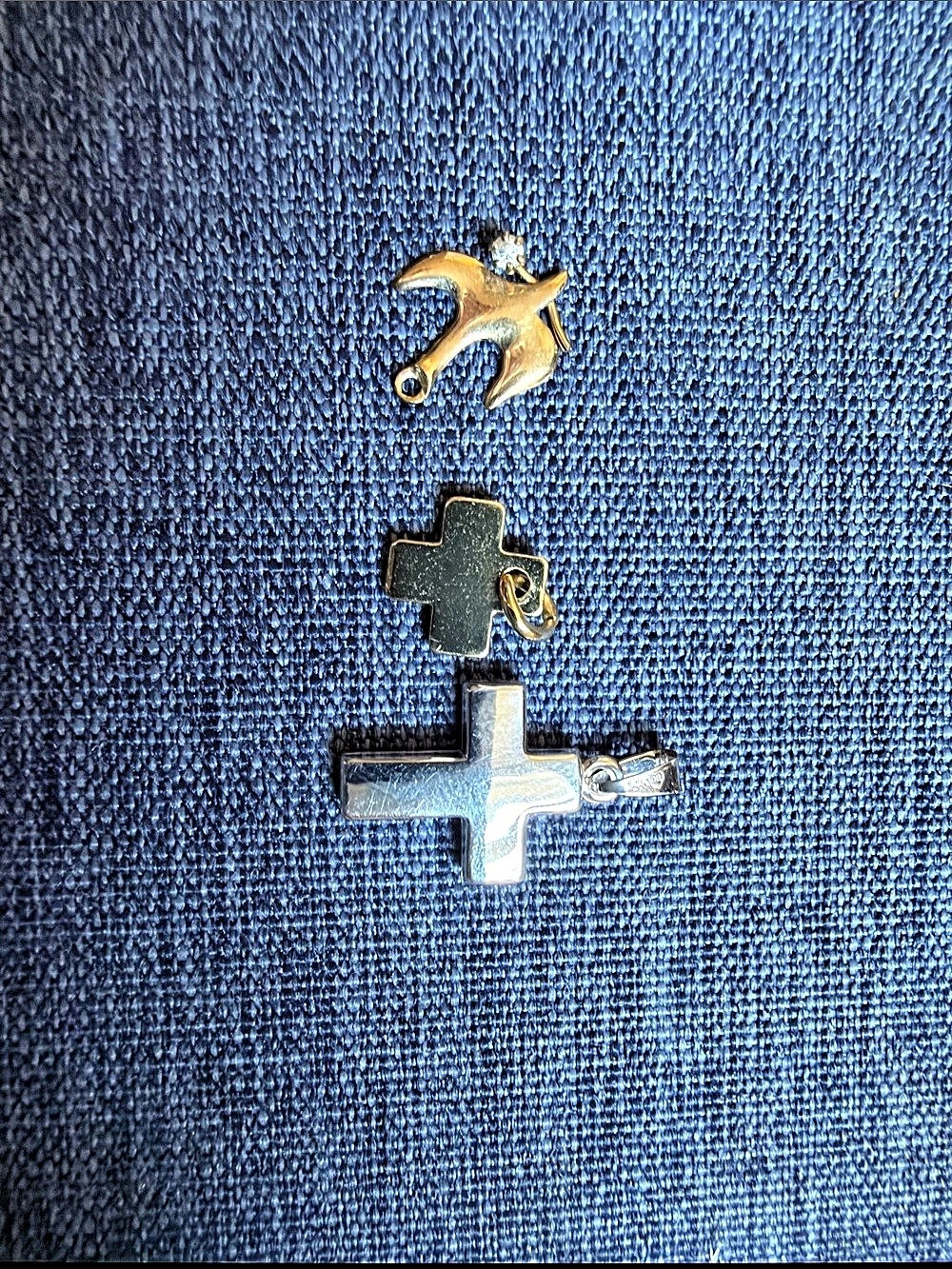 Cross & dove charm Pendant Set Gold & Silver Like New